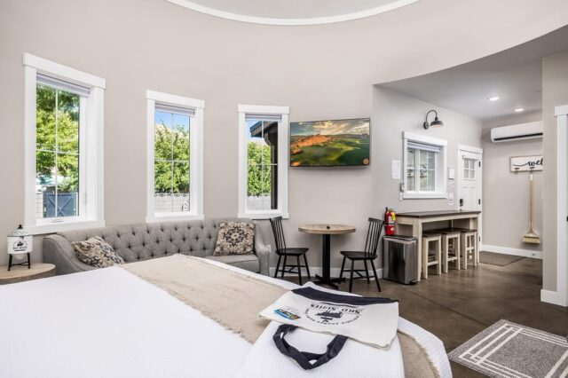 Stay a little longer,
save a little more! 🐓
Stay 2 nights and enjoy 10% off at The Silo Suites! Code: SiloStay2
Photos are of our Silo #2 “Deer Hollow”