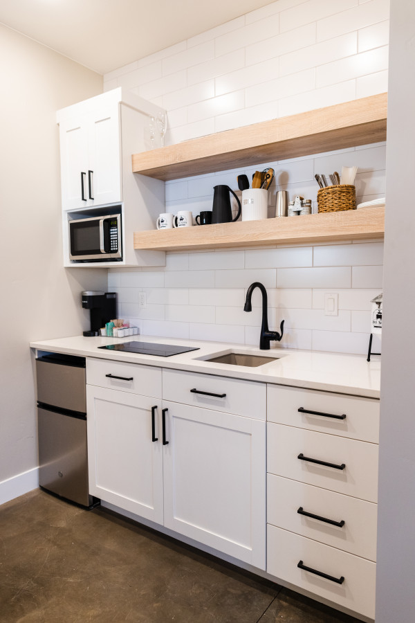 Kitchenette