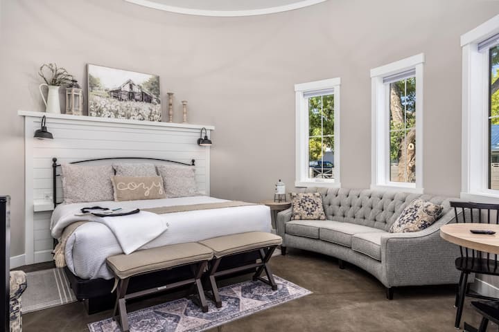 0bfb700b-48fd-4d9c-ba2d-4582883c9cce