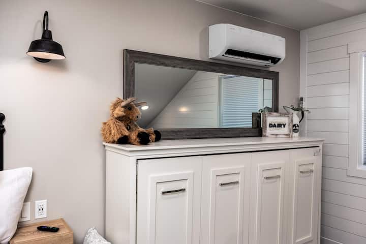 84b98d76-5f15-41a3-ba90-23d6050c7f9b