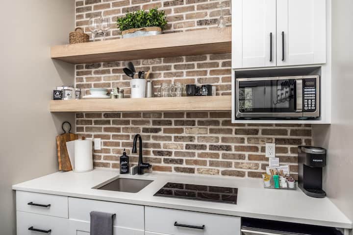 97a5f582-4d9e-488a-b885-d7cf00aa2ba0