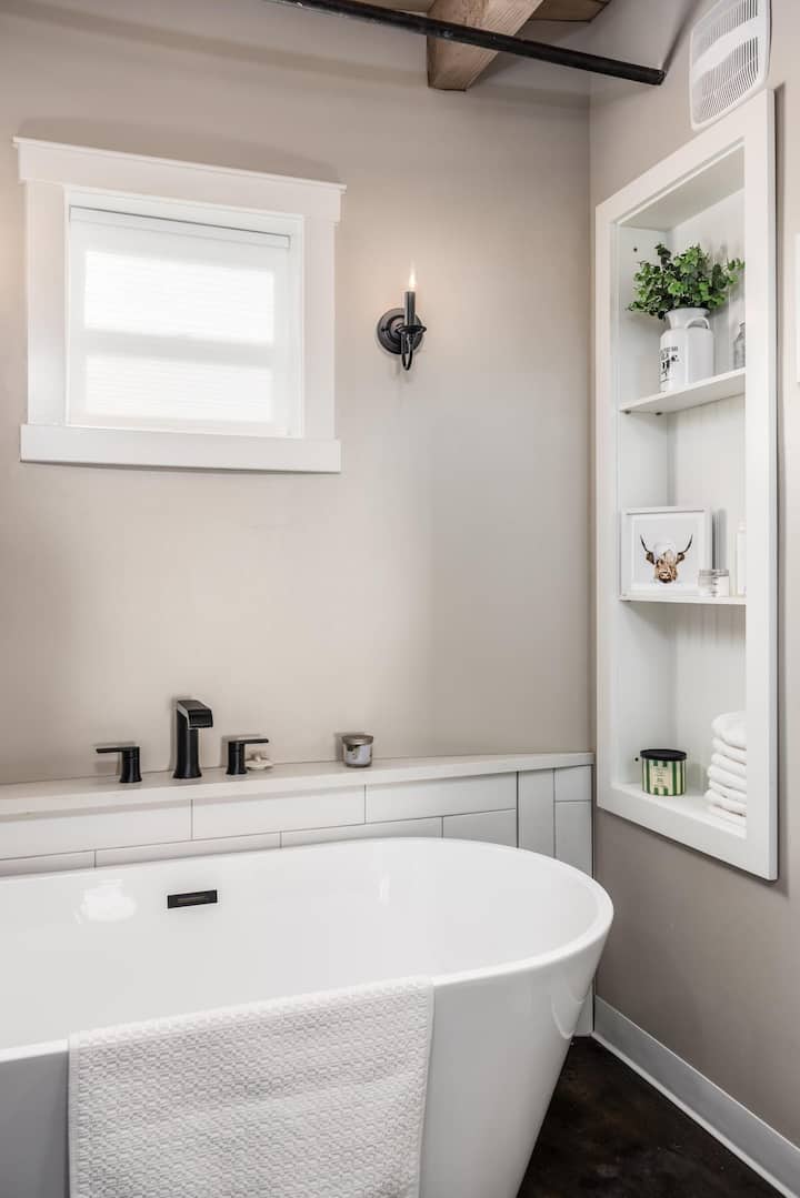 c492fc36-5424-4d08-83b9-337192eaf9dd