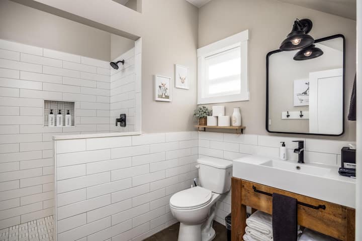 e5669679-34c7-4646-8601-4cfea4c73022